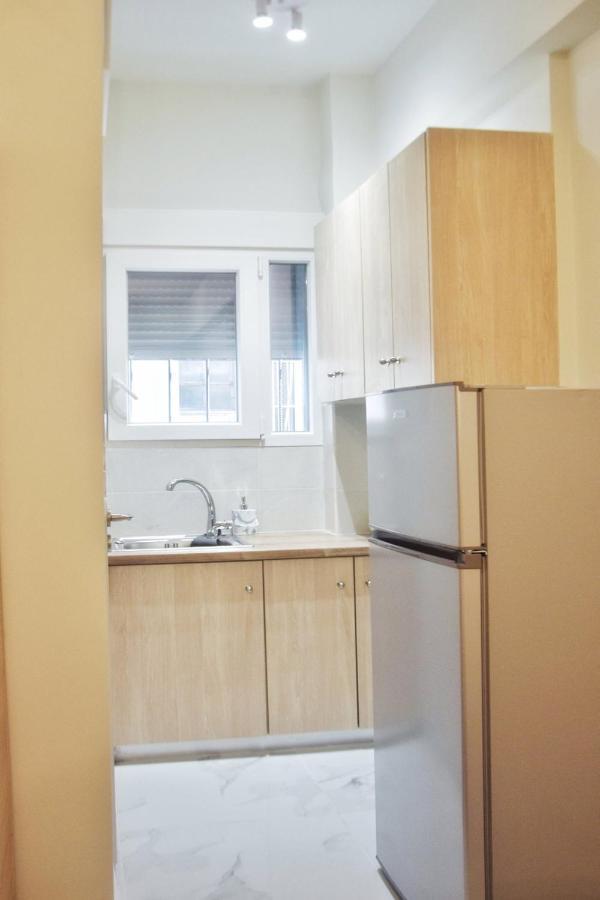 Dionisooss Apartment Atenas Exterior foto